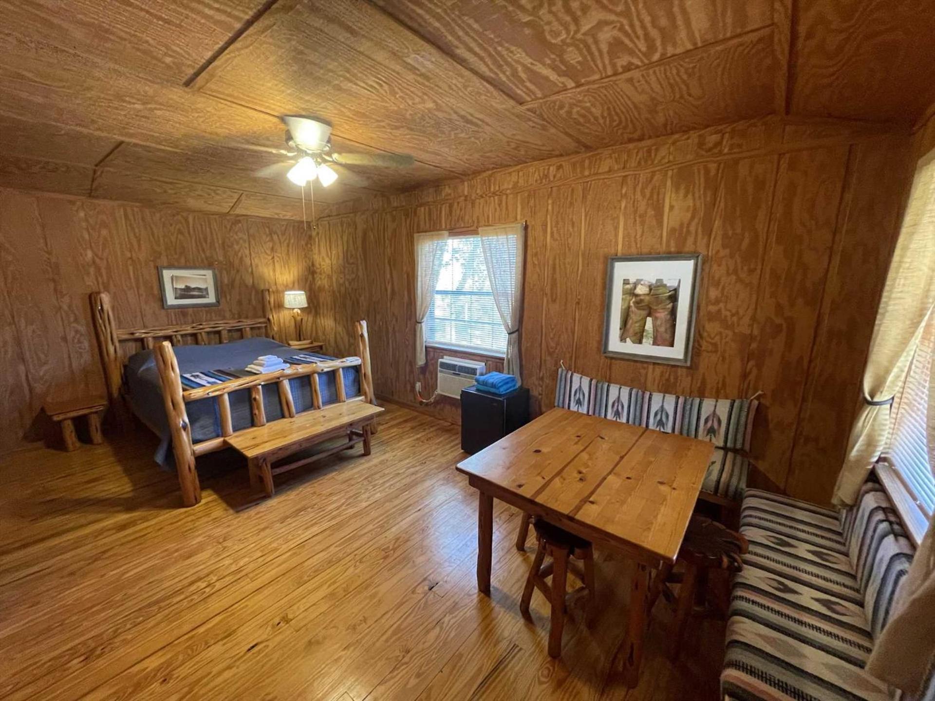 West 1077 Guest Ranch - Retreat Bed and Breakfast Tarpley Exterior foto